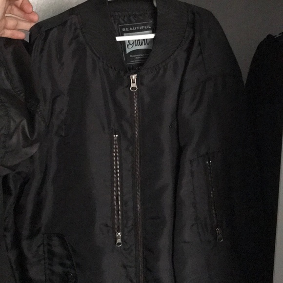 Bomber jacket. - Picture 1 of 2